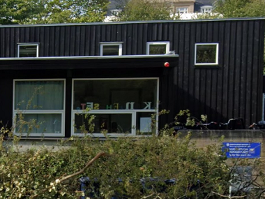 Vuggestuen Kongehuset - bygningen set fra Sjælør Boulevard